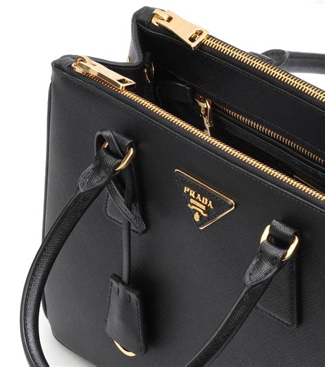 prada saffiano tote bag|prada saffiano black small.